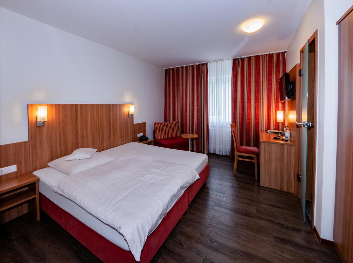 Hotel Grauleshof Aalen Zewnętrze zdjęcie